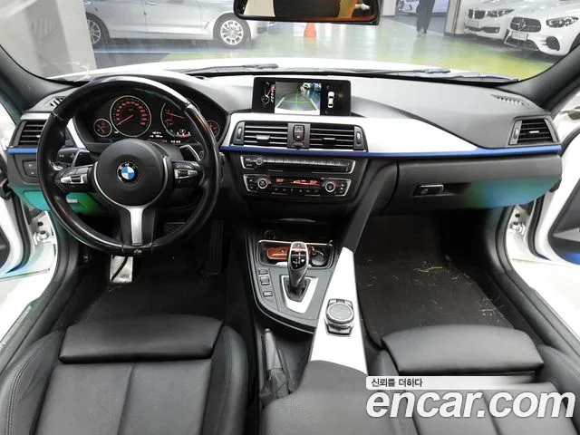 BMW 3-Series 2015 thumb 7