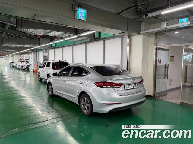 Hyundai Avante 2017 thumb 2