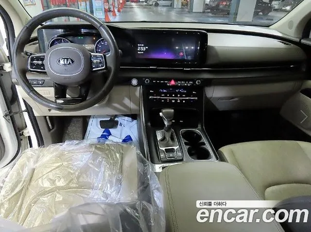 Kia Carnival 2021 thumb 12