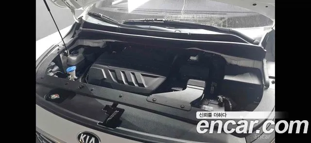 Kia Carnival 2020 thumb 6