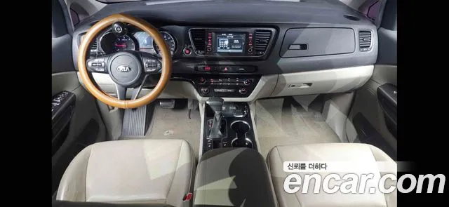 Kia Carnival 2020 thumb 7