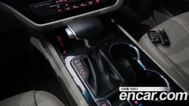 Kia Carnival 2019 thumb 8