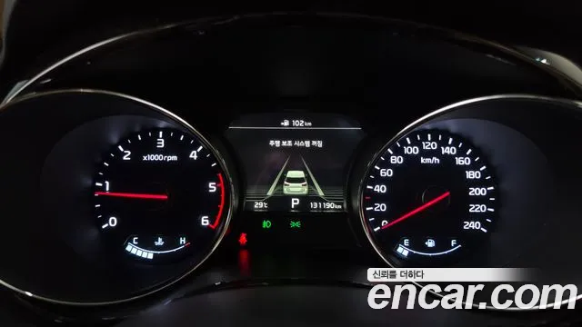 Kia Carnival 2018 thumb 8