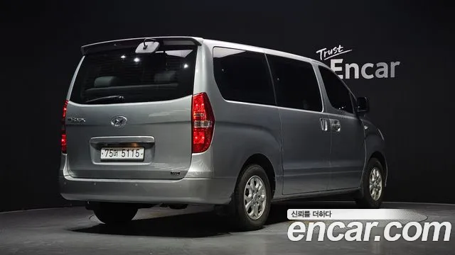 Hyundai Starex 2013 thumb 2