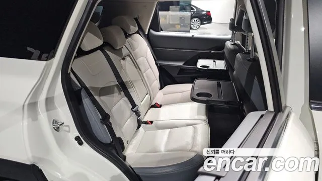 KG_Mobility_Ssangyong Torres 2024 thumb 10