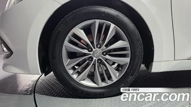 Hyundai Grandeur 2015 thumb 5