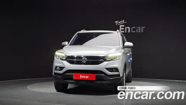 KG_Mobility_Ssangyong Rexton 2019 thumb 3