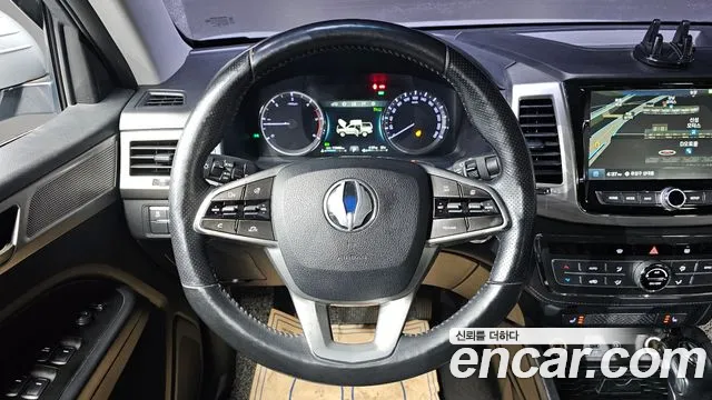 KG_Mobility_Ssangyong Rexton 2019 thumb 12