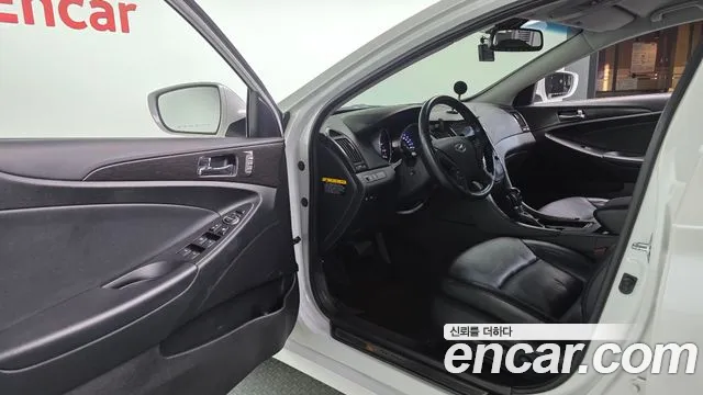 Hyundai Sonata 2013 thumb 10
