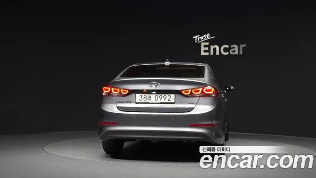 Hyundai Avante 2015 thumb 4
