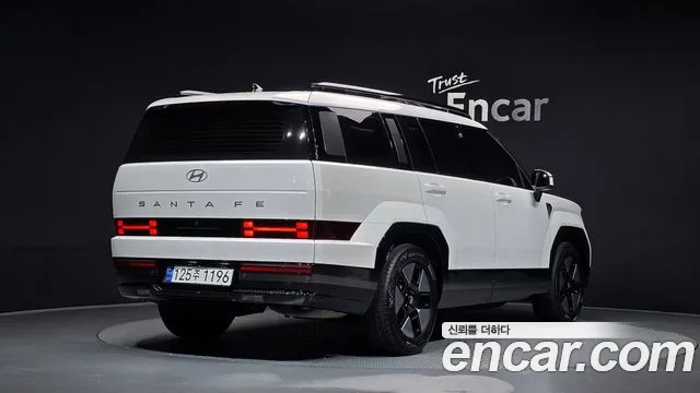 Hyundai Santa Fe 2024 thumb 2