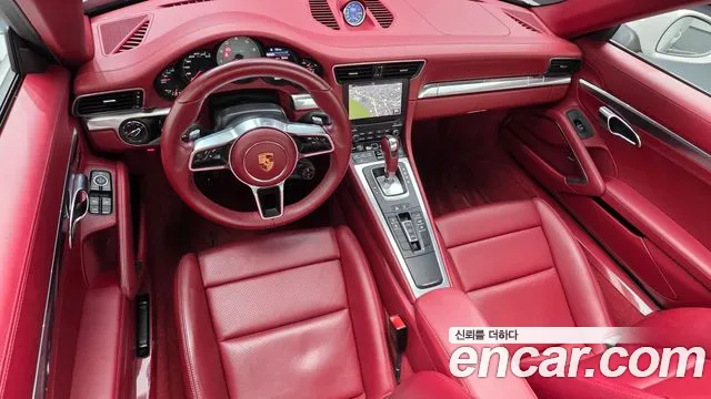 Porsche 911 2016 thumb 6
