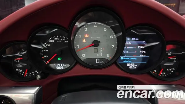 Porsche 911 2016 thumb 7