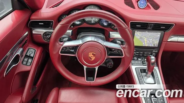 Porsche 911 2016 thumb 11