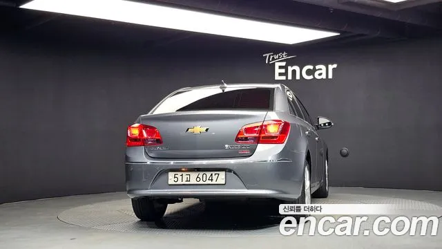ChevroletGMDaewoo Cruze 2015 thumb 4