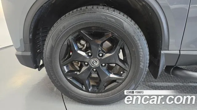 KG_Mobility_Ssangyong Rexton 2021 thumb 5