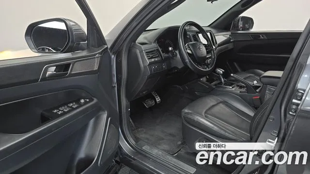 KG_Mobility_Ssangyong Rexton 2021 thumb 10