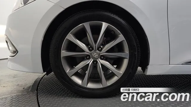 Hyundai Grandeur 2016 thumb 4