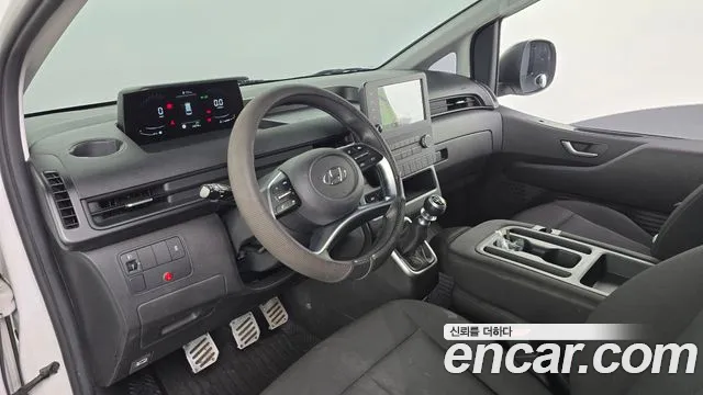 Hyundai Staria 2021 thumb 7