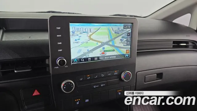 Hyundai Staria 2021 thumb 12