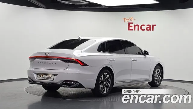 Hyundai Grandeur 2022 thumb 2