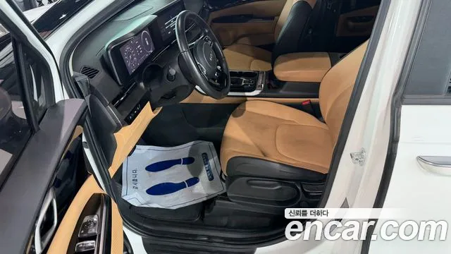 Kia Carnival 2022 thumb 10