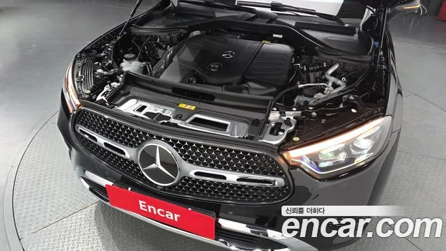 Mercedes-Benz GLC 2025 thumb 6