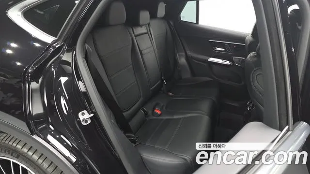 Mercedes-Benz GLC 2025 thumb 12