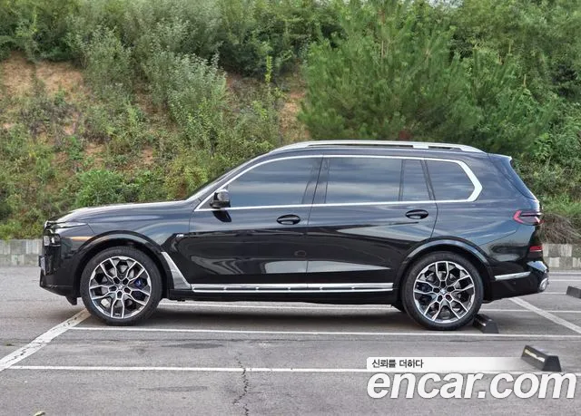 BMW X7 2026 thumb 5