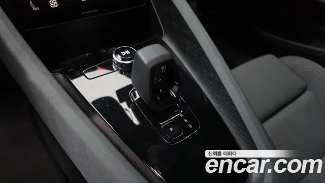 Polestar 2 2022 thumb 9