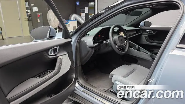 Polestar 2 2022 thumb 10