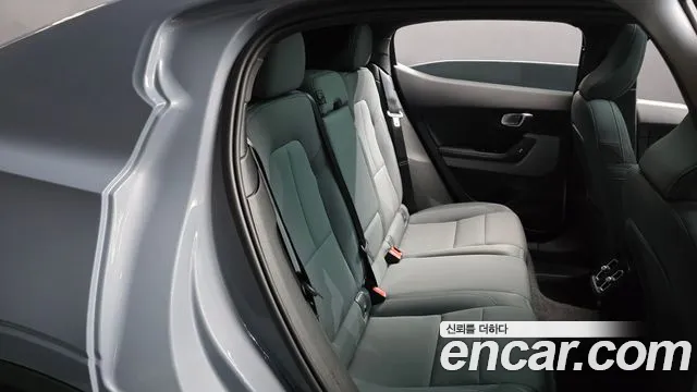 Polestar 2 2022 thumb 11