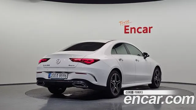 Mercedes-Benz CLA 2023 thumb 2