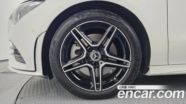 Mercedes-Benz CLA 2023 thumb 5