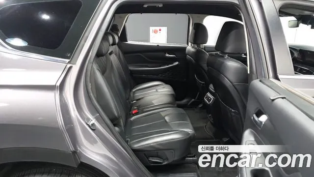 Hyundai Santa Fe 2021 thumb 12