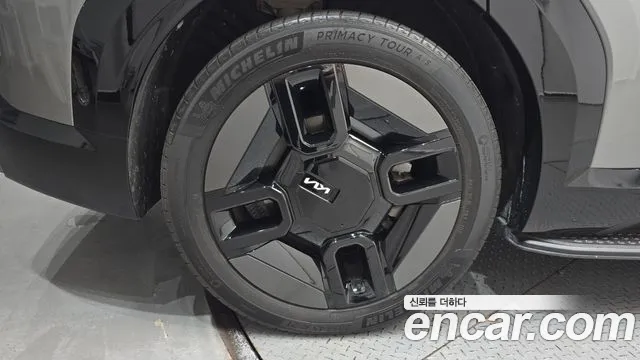 Kia EV9 2023 thumb 5
