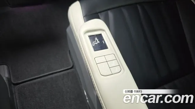 Kia EV9 2023 thumb 9
