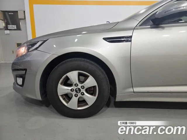 Kia K5 2013 thumb 7