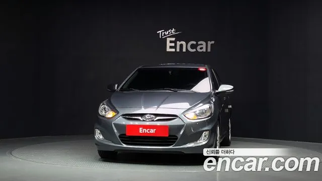 Hyundai Accent 2012 thumb 3