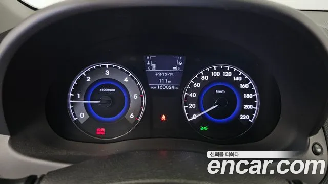 Hyundai Accent 2012 thumb 8