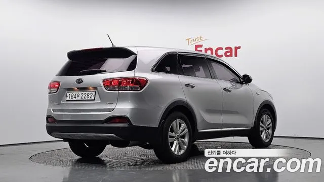 Kia Sorento 2016 thumb 2