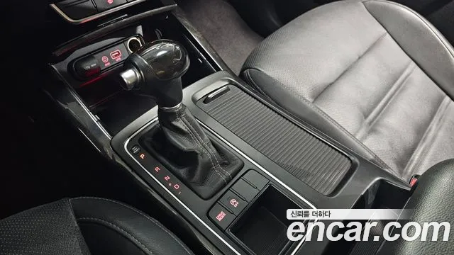 Kia Sorento 2016 thumb 9