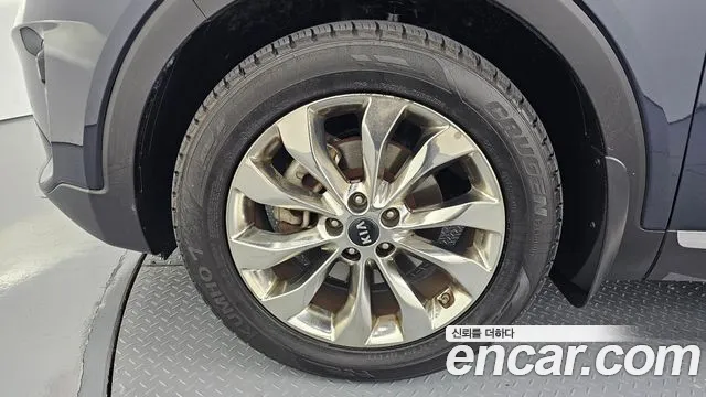 Kia Sorento 2019 thumb 5