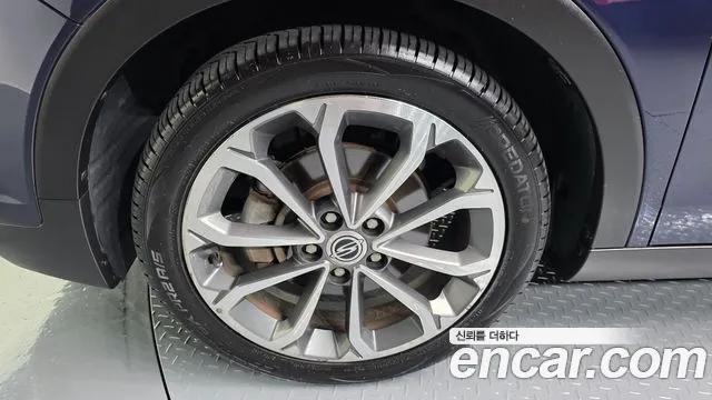 KG_Mobility_Ssangyong TIBOLI 2018 thumb 5