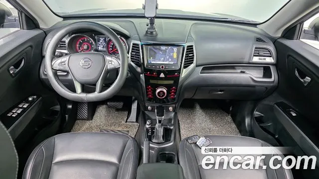 KG_Mobility_Ssangyong TIBOLI 2018 thumb 7