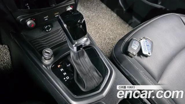 KG_Mobility_Ssangyong TIBOLI 2018 thumb 9