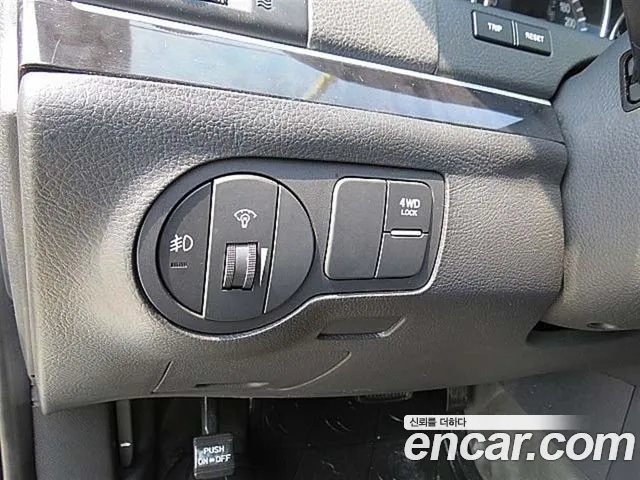 Hyundai Veracruz 2010 thumb 11