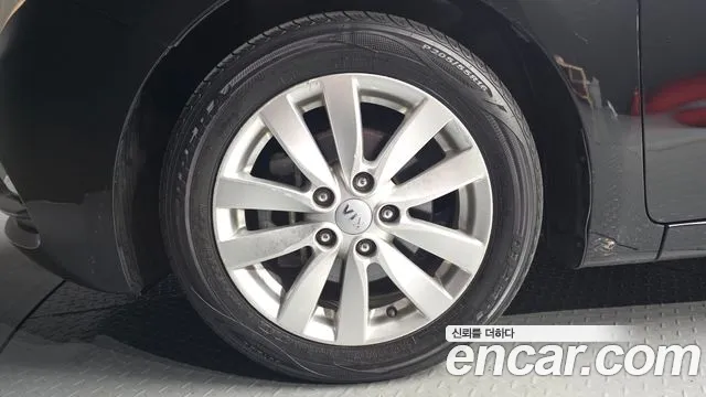 Kia K3 2013 thumb 5