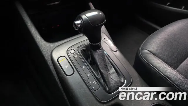 Kia K3 2013 thumb 9