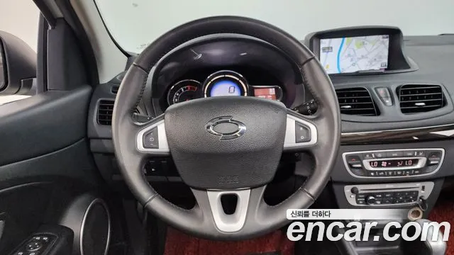 Renault-KoreaSamsung Fluence 2012 thumb 12